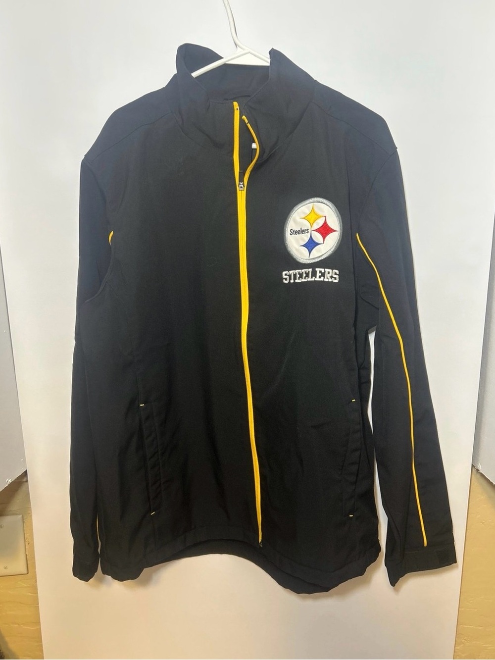 Black Steelers Full-Zip Men's Jacket with Yellow Trim - Picture 1 of 3